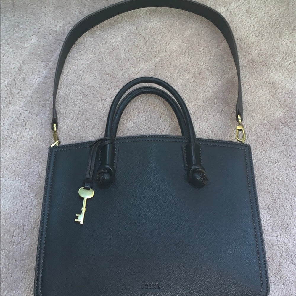 Fossil purse